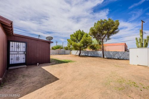 2402 Jefferson Ave, Tucson AZ  85711-6636 exterior