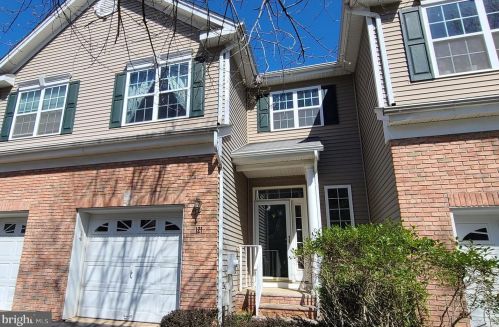 121 Hoover Ave, Princeton, NJ 08540-4631