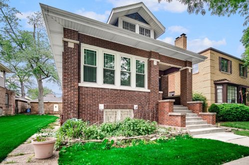 9746 Damen Ave, Chicago, IL 60643-1629