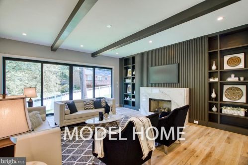 1713 Macon St, Mc Lean VA  22101-5130 exterior