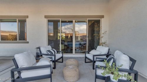 8513 22 Dr, Phoenix AZ 85041-7712 exterior