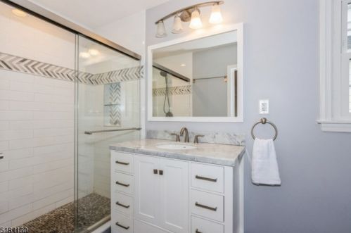 418 Prospect St, Westfield NJ 07090-3904 exterior