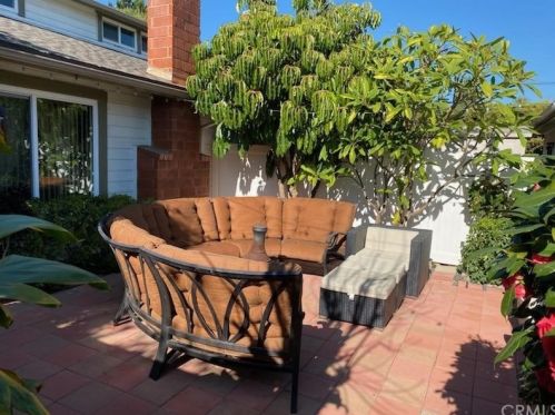 13621 Green Valley Dr, Tustin, CA 92780-4586