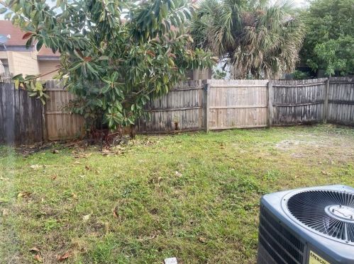 180 Dahlia Village Cir, Orlando FL 32807-3208 exterior