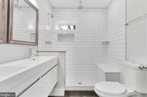 1656 Rosedale St, Washington DC 20002-4525 exterior