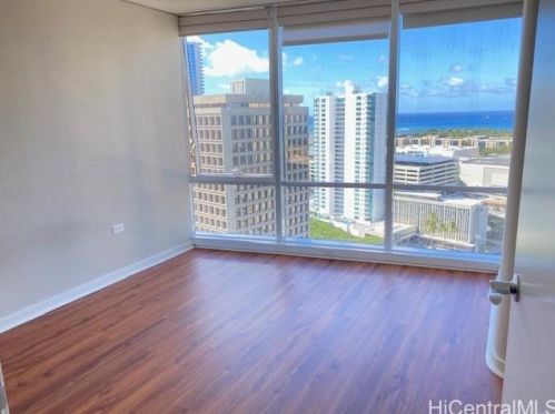 1296 Kapiolani Blvd, Honolulu HI  96814-2803 exterior