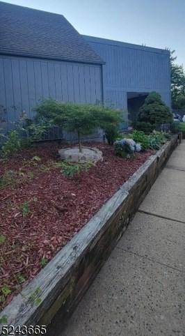 684 Irvington Ave, Maplewood NJ 07040-1623 exterior