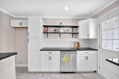 1309 Kenilworth Dr, Atlanta GA 30310-3941 exterior