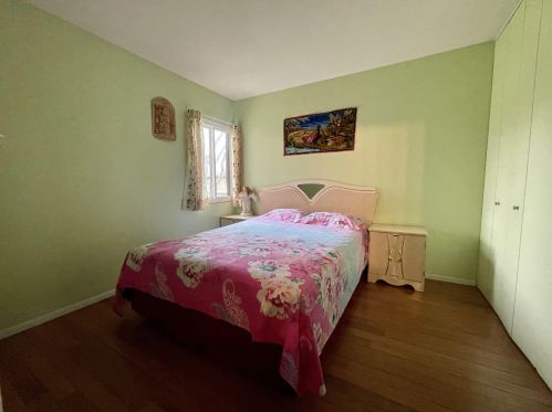 8941 70, Milwaukee WI 53223-2151 exterior