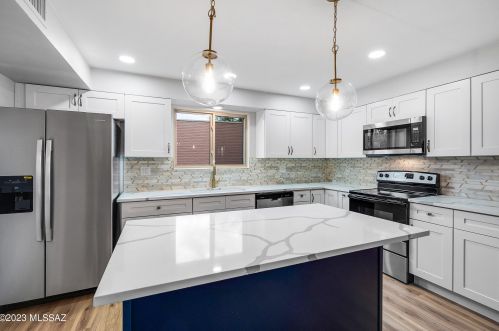 3411 Camino Suerte, Tucson AZ  85750-2750 exterior