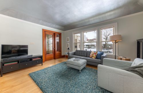 2421 46, Milwaukee WI 53210-2918 exterior