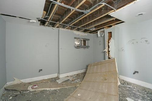 7413 King Dr, Chicago IL 60653-4145 exterior