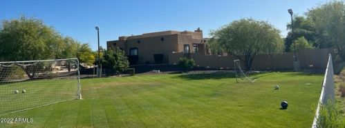 34907 12th St, Phoenix, AZ 85086-9218