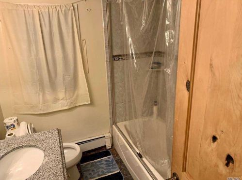 104 2 St, Huntington Station NY 11746-1408 exterior