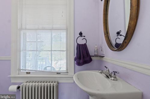 10 Argyle St, Rockville MD 20850-4417 exterior