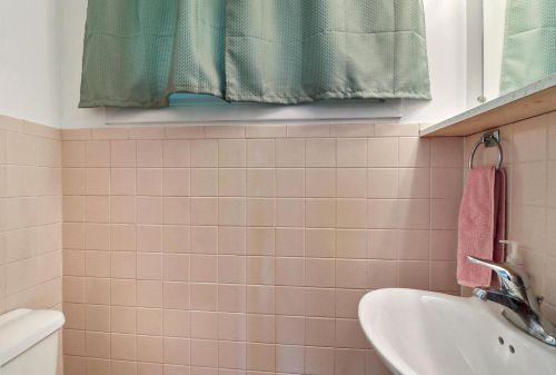 2708 Greenwood Ave, Waukegan IL 60087-4531 exterior