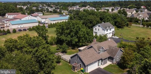 15544 New Rd, Lewes DE 19958-9573 exterior