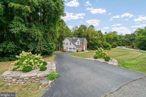 3150 Queensberry Dr, Huntingtown MD 20639-2306 exterior