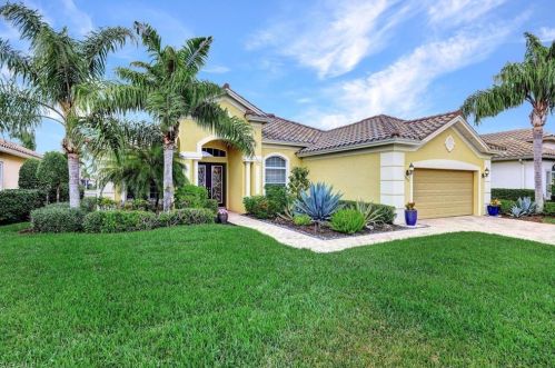 9111 Graphite Cir, Naples, FL 34120-5228