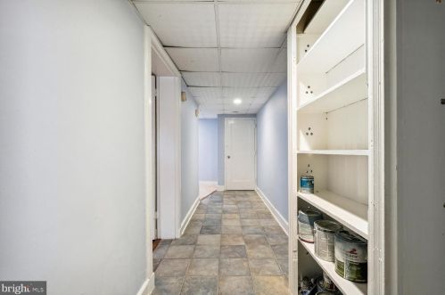 2010 Hillyer Pl, Washington DC 20009-1006 exterior