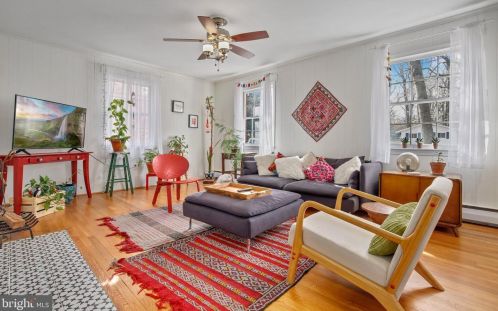 900 Balmoral Dr, Silver Spring MD  20903-1301 exterior