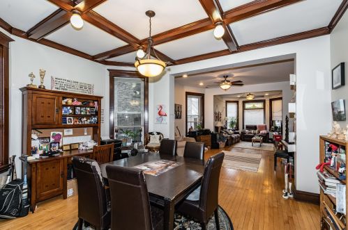 2723 Kimball Ave, Chicago IL 60647-1222 exterior