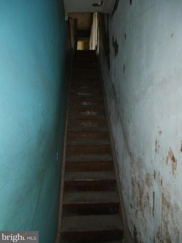 3311 16th St, Philadelphia PA  19140-4902 exterior