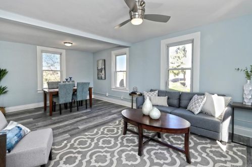 257 Washington St, Wallingford CT 06492-3528 exterior