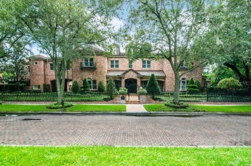 934 Golf View St, Tampa, FL 33629-5222