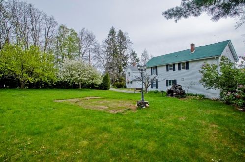 4 Eddy St, Ware MA 01082-1351 exterior