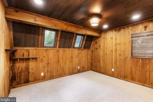 801 Pasadena Dr, Somerdale NJ  08083-1901 exterior