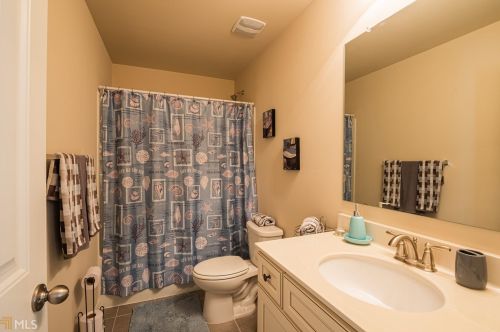 3565 Davis St, Atlanta GA exterior