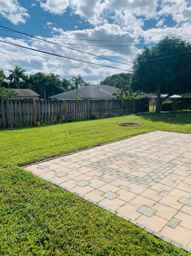 278 4th Ave, Boca Raton FL  33432-3662 exterior