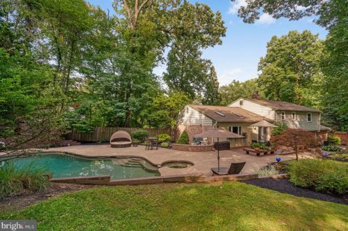 256 Deer Run, Media PA 19063-4511 exterior