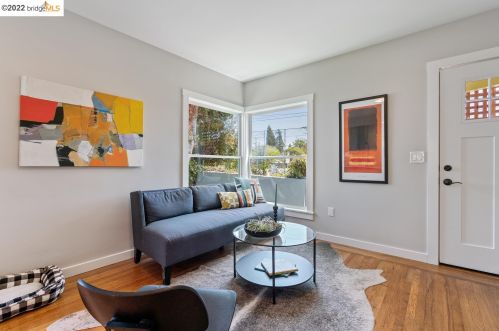 1715 Ashby Ave, Berkeley CA 94703-2131 exterior