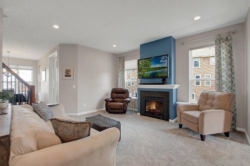 3189 Countryside Ave, Saint Paul, MN 55129