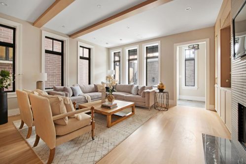 1928 Cleveland Ave, Chicago IL 60614-3749 exterior