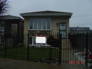 5844 Grand Ave, Chicago IL  60639-2613 exterior