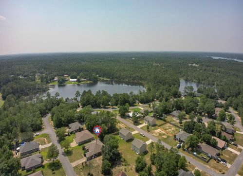 43 Magnolia Lake Dr, Defuniak Springs FL 32433-5252 exterior