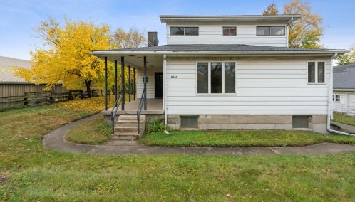 9022 Rockwell Ave, Chicago IL 60805-1314 exterior