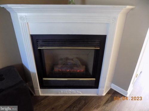 66 Prince St, Littlestown PA 17340-1323 exterior