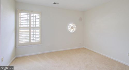 10924 Bloomingdale Dr, Rockville MD 20852-5535 exterior