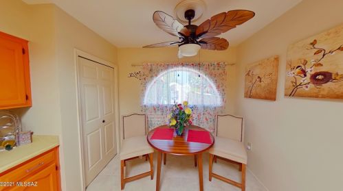 271 Circulo Napa, Green Valley AZ 85614-2821 exterior