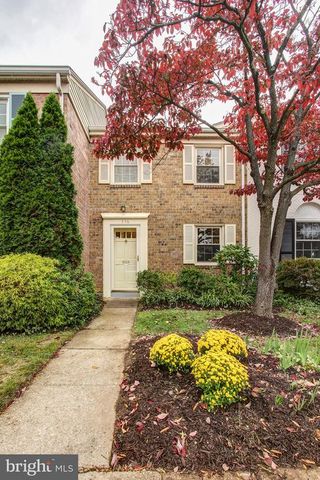 556 Azalea Dr, Rockville MD  20850-2001 exterior