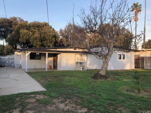 4224 Eileen St, Riverside, CA 92504-2422