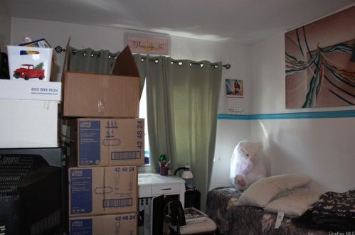 195 Swinton Ave, Bronx NY 10465-1920 exterior