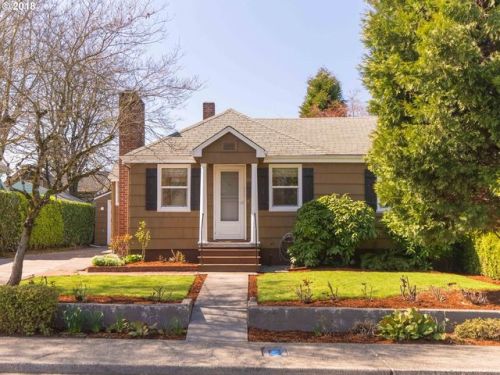 8615 31 St, Portland OR  97214-4068 exterior