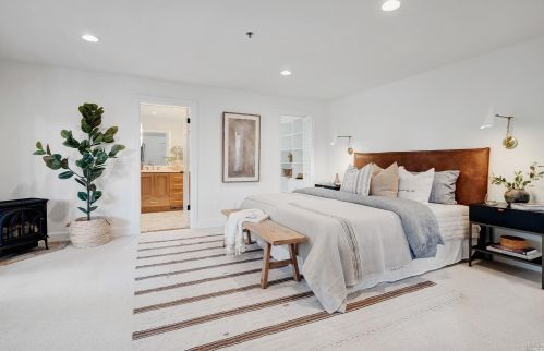 390 Lowell Ave, Mill Valley CA 94941-3846 exterior