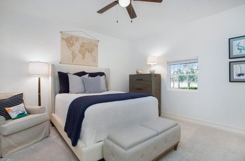 114 Edgemere Way, Naples FL 34105-7107 exterior