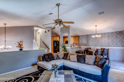 8239 Midnight Way, Tucson AZ 85741-1250 exterior